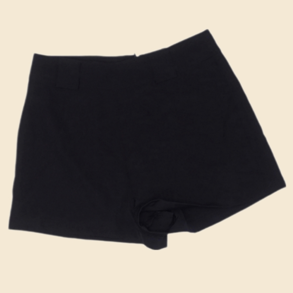 🌴Short "Dressy Shorts" by Forever 21 - Picture 4 of 8
